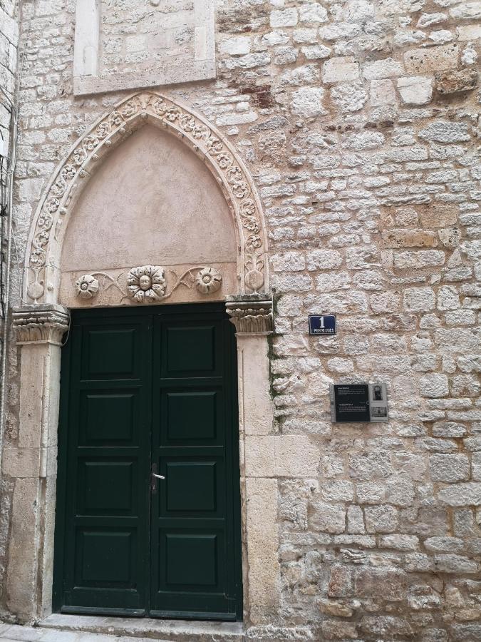 Orange Apartment Šibenik Exterior foto